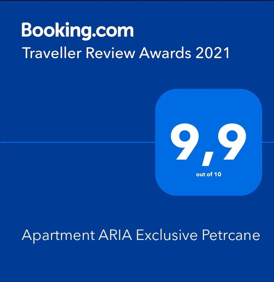 Apartment Aria Exclusive เพทรอซาเน ภายนอก รูปภาพ