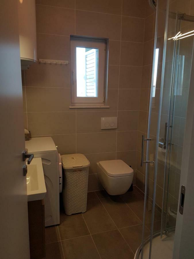 Apartment Aria Exclusive เพทรอซาเน ภายนอก รูปภาพ